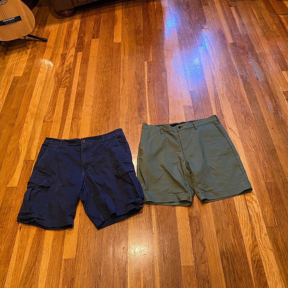 Men's Lot of 2 shorts Size 36 Green/Navy Cargo Dress Casual